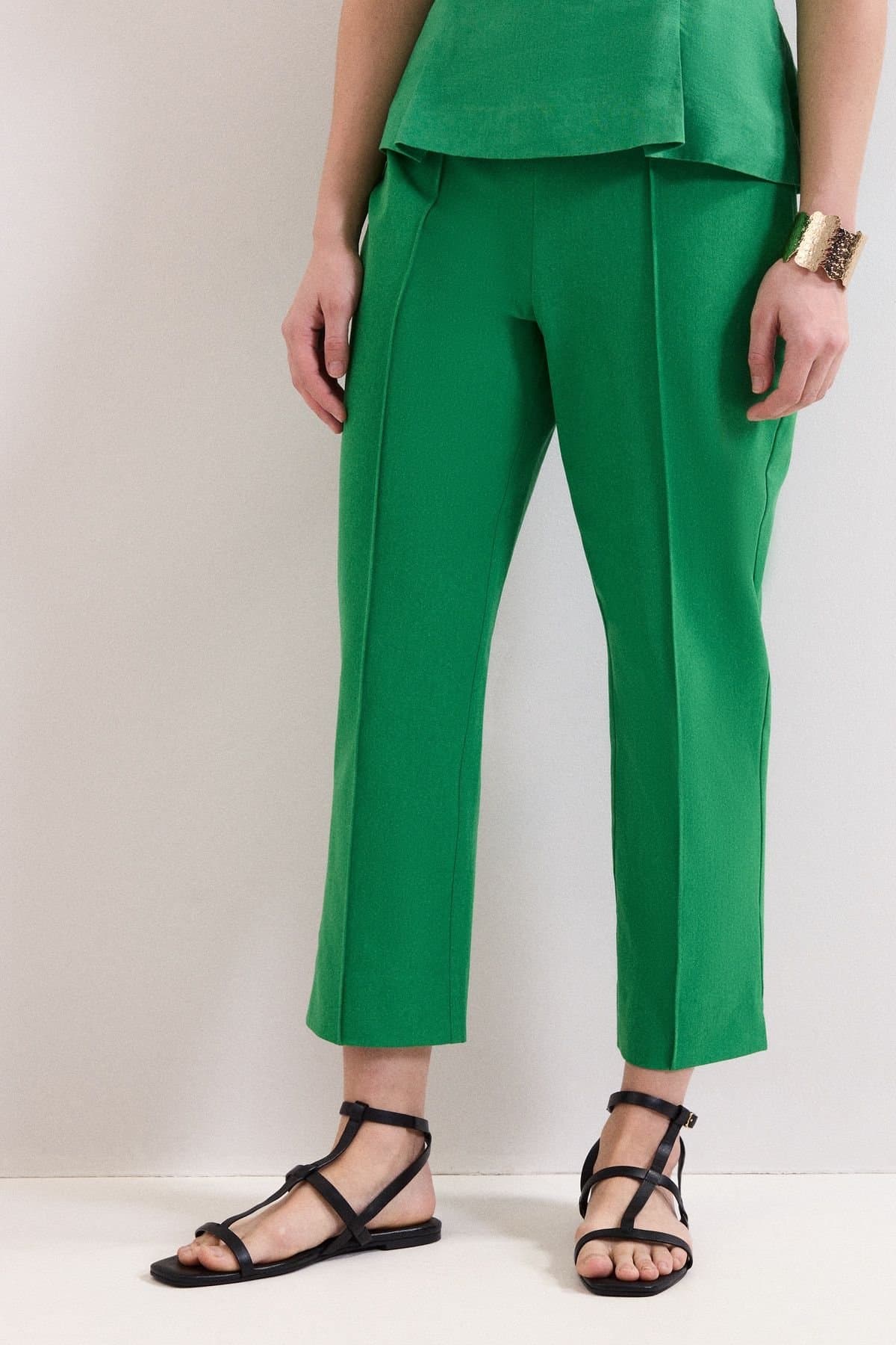 Phase Eight Phase Eight Women's Miah Tailored Cropped Trousers in Emerald