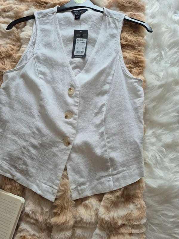 New Look White Linen Waistcoat