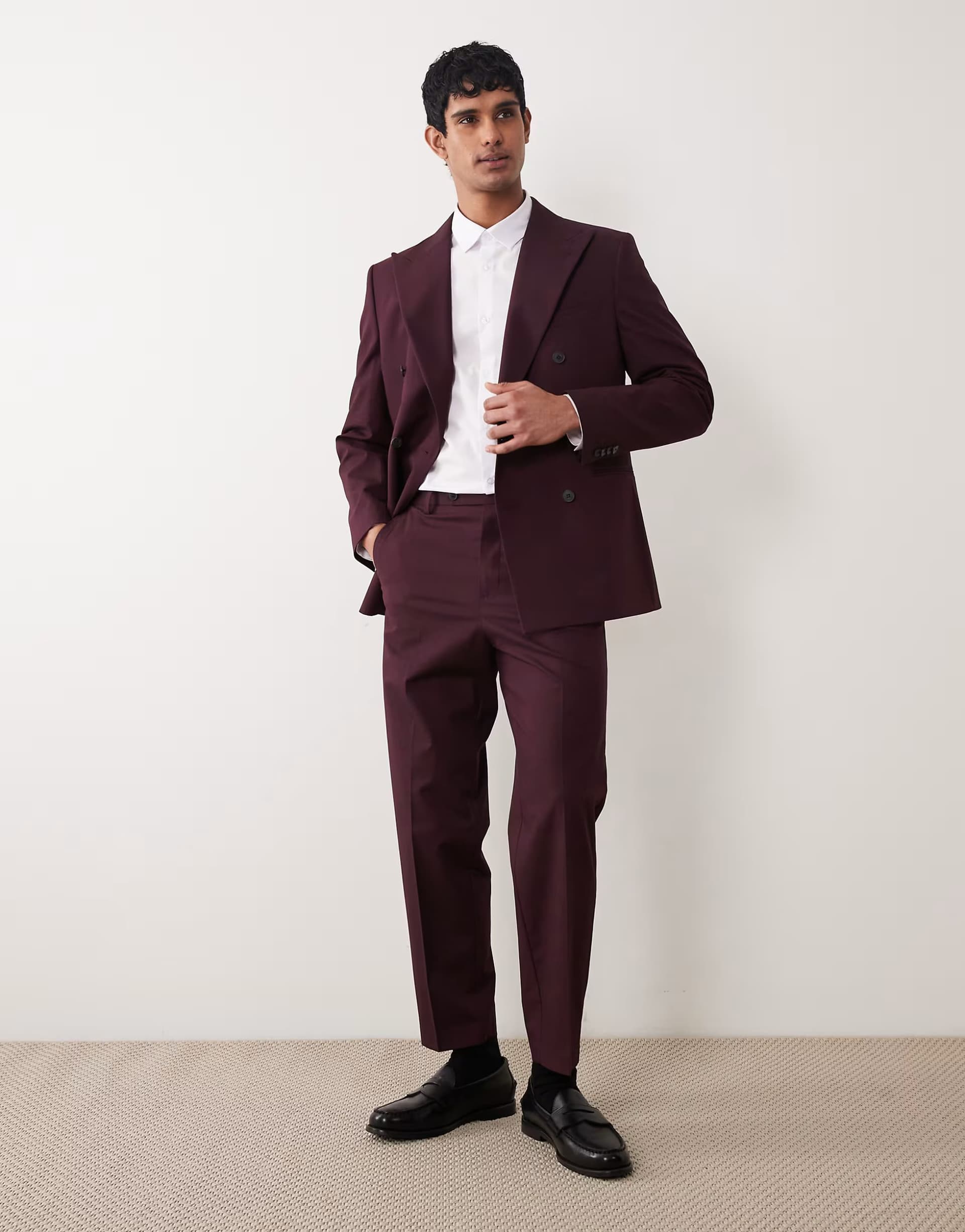 ASOS ASOS DESIGN relaxed tapered suit trousers in burgundy