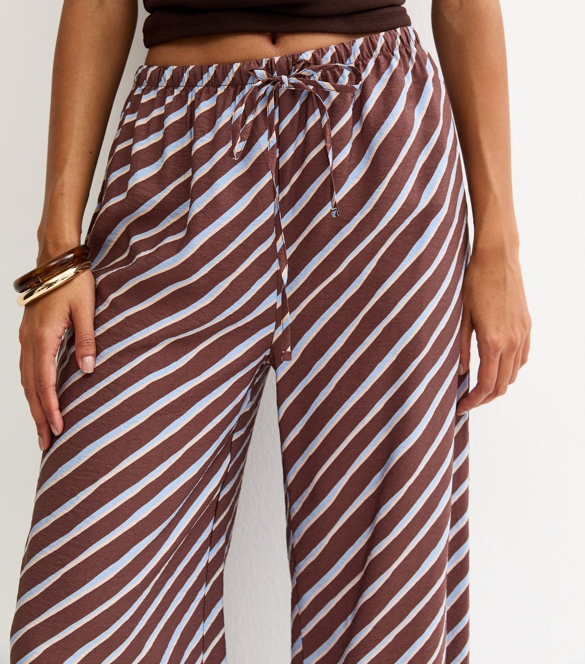 New Look Women's Brown Diagonal Stripe Wide Leg Trousers New Look - 2