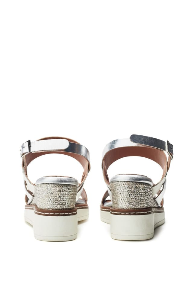 Moda In Pelle Moda In Pelle Women's 'Gavasi' Leather Wedges in White - 3