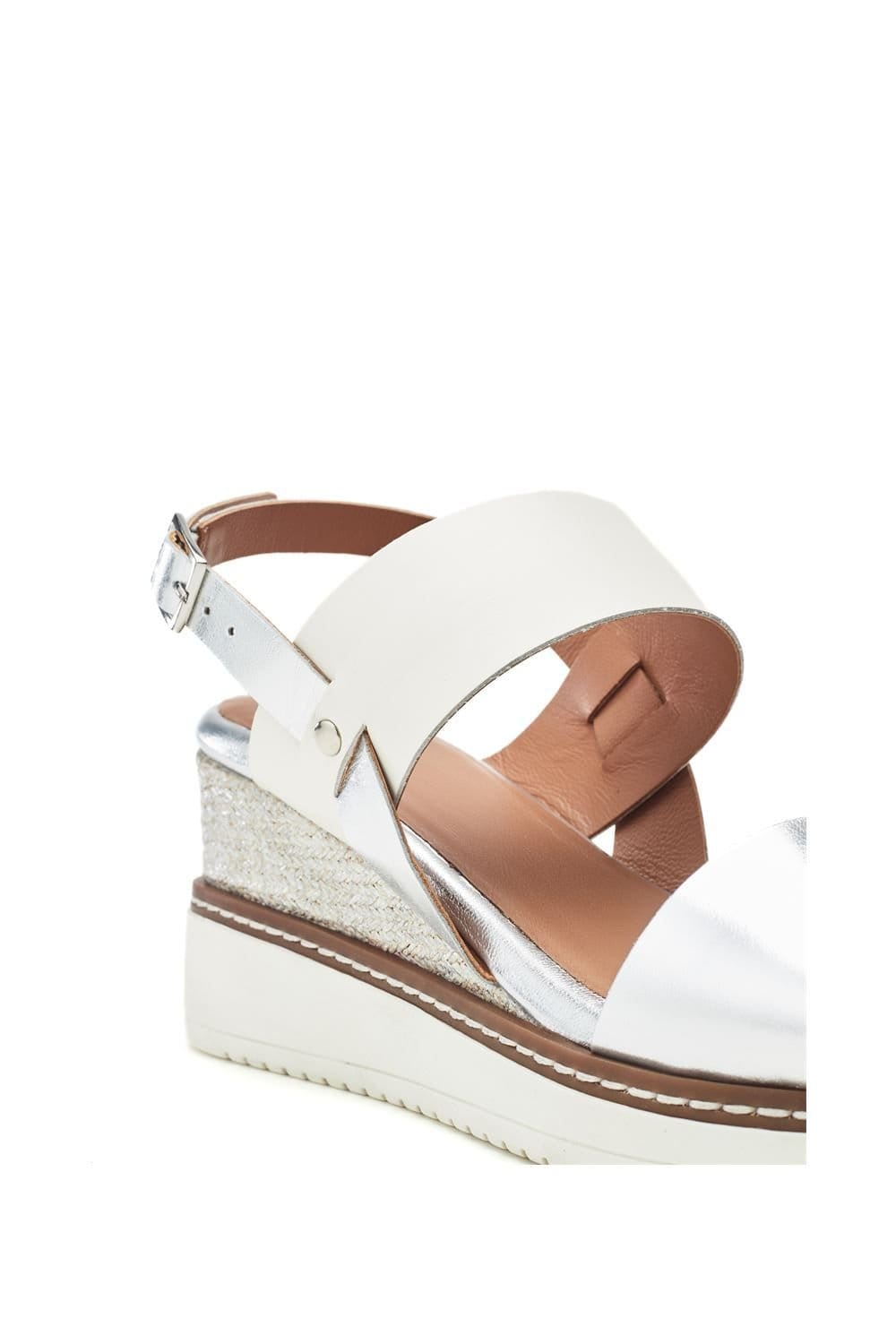 Moda In Pelle Moda In Pelle Women's 'Gavasi' Leather Wedges in White - 4