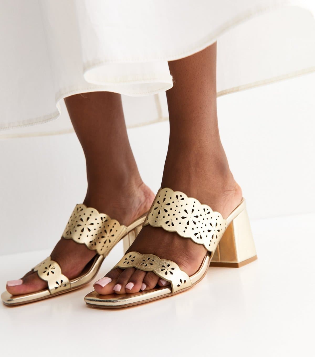 New Look Women's Wide Fit Gold Faux Leather Cut Out Block Heel Mules Vegan New Look