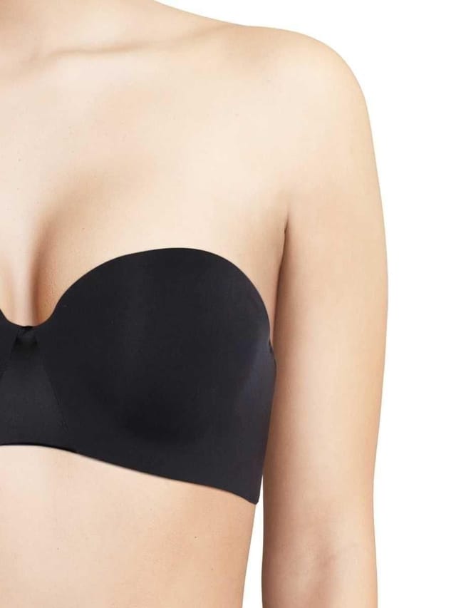Chantelle Chantelle Women's Essentiall Bandeau T-Shirt Bra in Black - 3