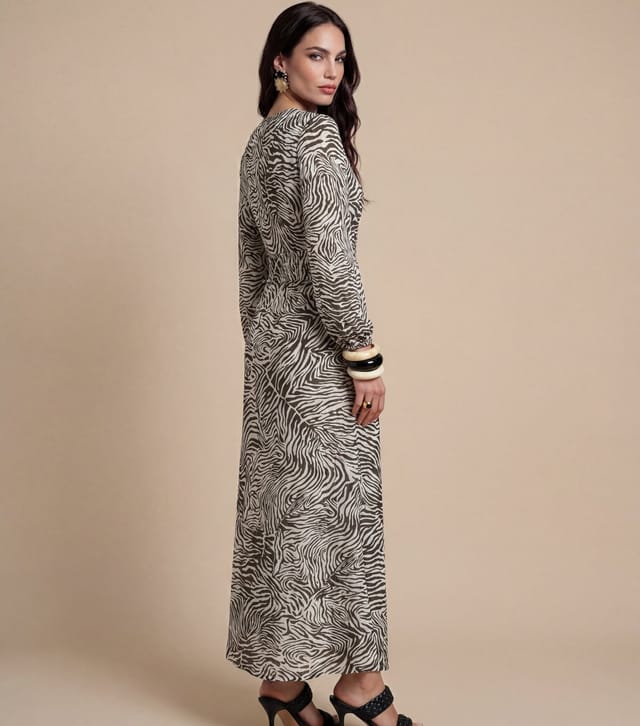 Urban Bliss Women's Khaki Zebra print Long Sleeve Maxi Dress Urban Bliss New Look - 3