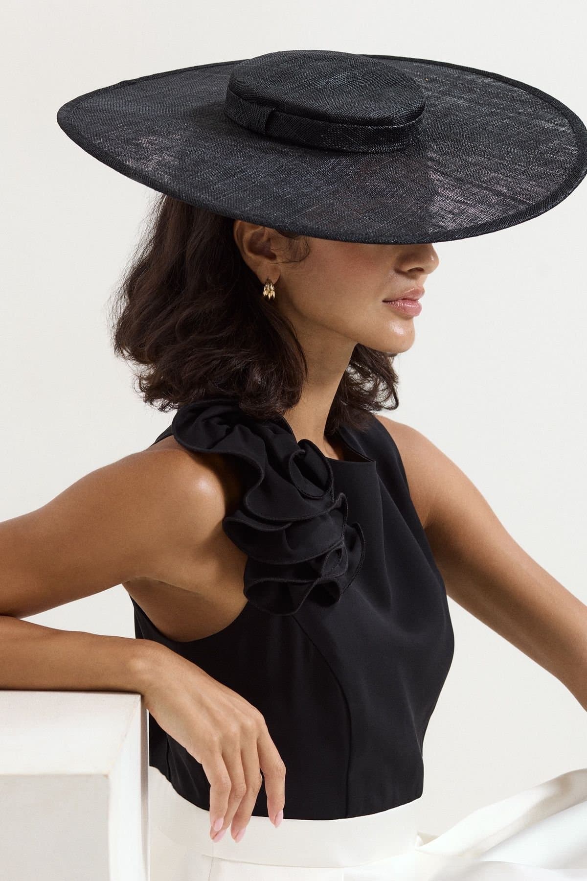 Phase Eight Phase Eight Women's Wide Brim Boater Fascinator in Black