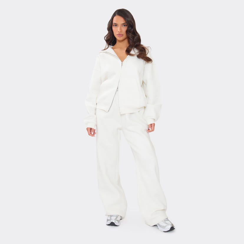 EGO Low Rise Essential Graphic Back Detail Straight Leg Joggers In Cream, Women's Size UK 6 - 1