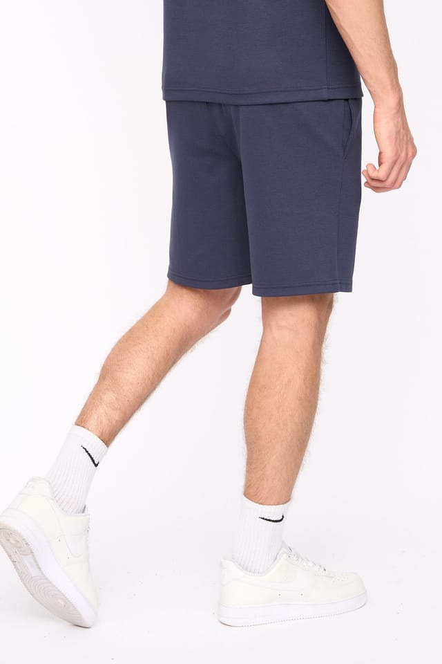 Duck&Cover Duck&Cover Men's Sherborn Comfortable Elasticated Waist Shorts in Dark Blue - 2