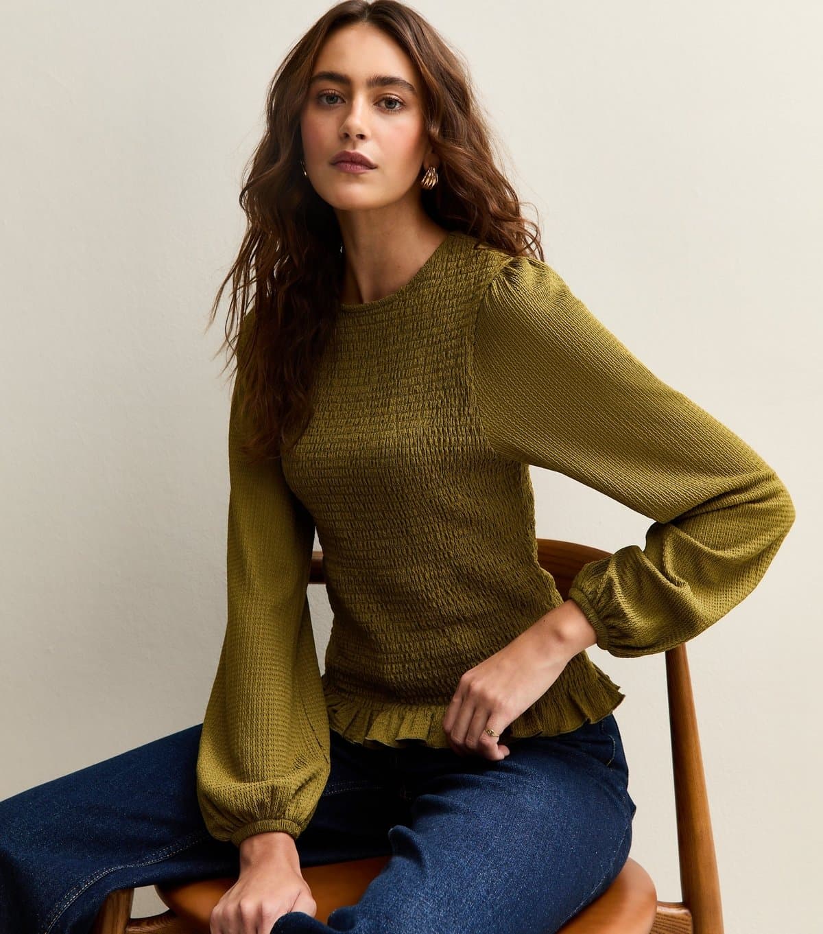 New Look Women's Khaki Shirred Long Sleeve Top New Look