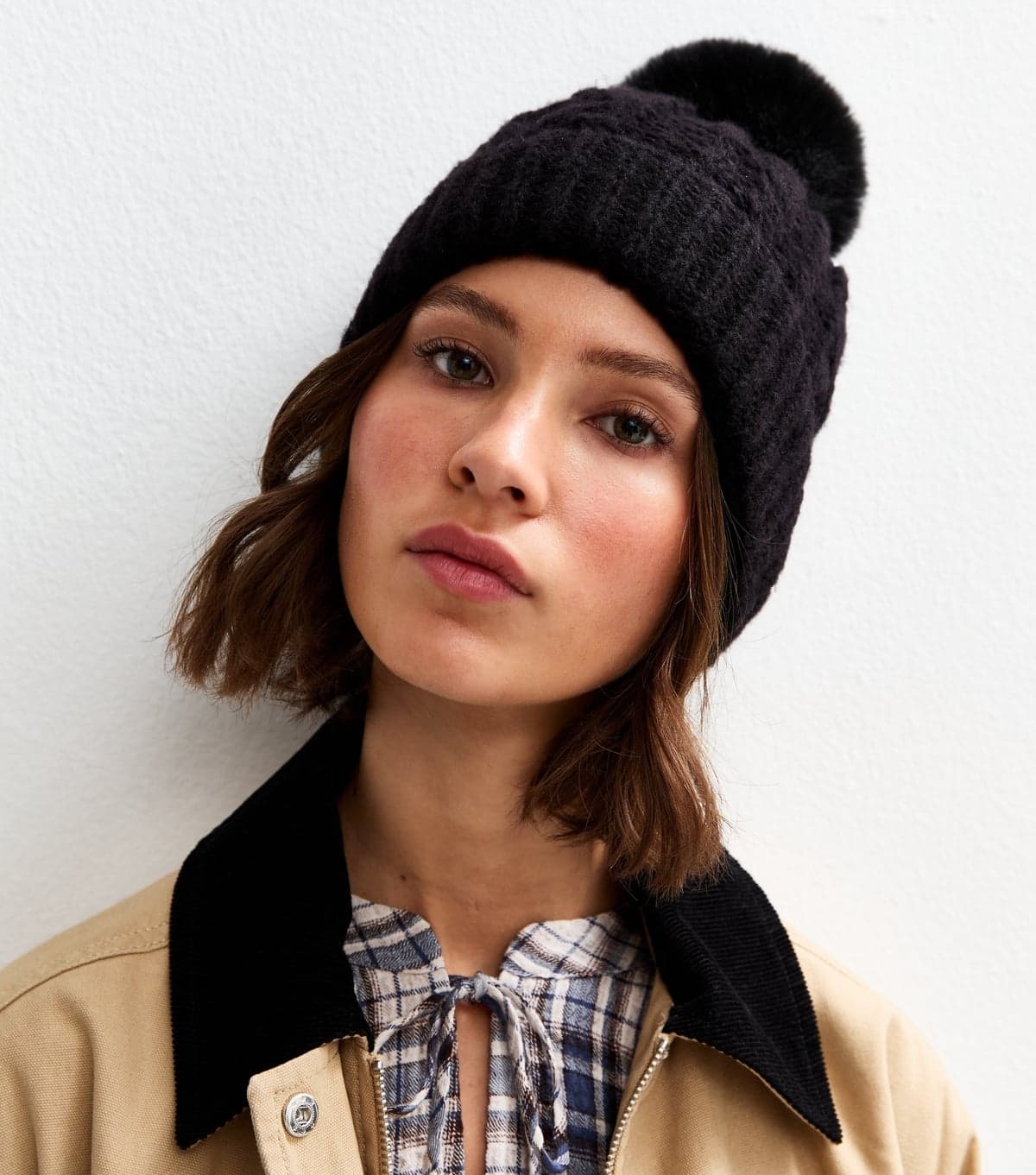 New Look New Look Black Cable Knit Faux Fur Pom Pom Hat