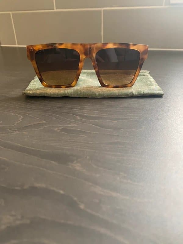 River Island River Island Tortoise Shell Sunglasses Retro Flat Top Oversized NWOT