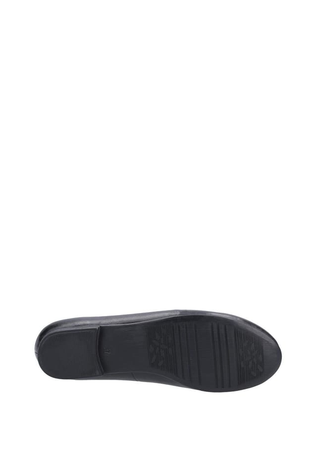 Hush Puppies Hush Puppies Women's Naomi Slip-On Shoes in Black - 3