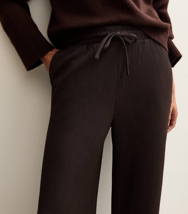 New Look Women's Dark Brown Textured Wide Leg Trousers New Look - 2