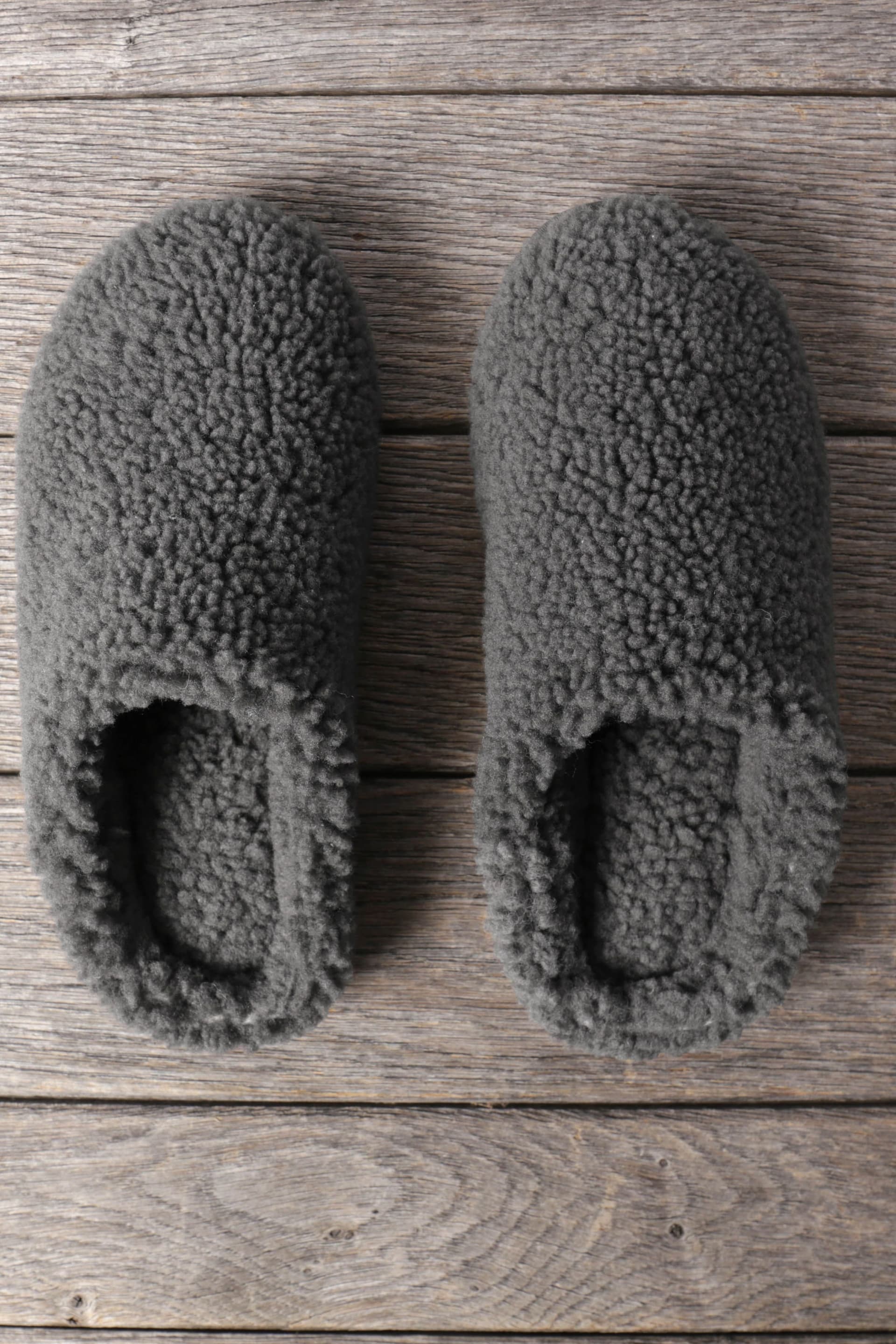 WoolOvers WoolOvers Women's Curly Sheepskin Mule in Grey