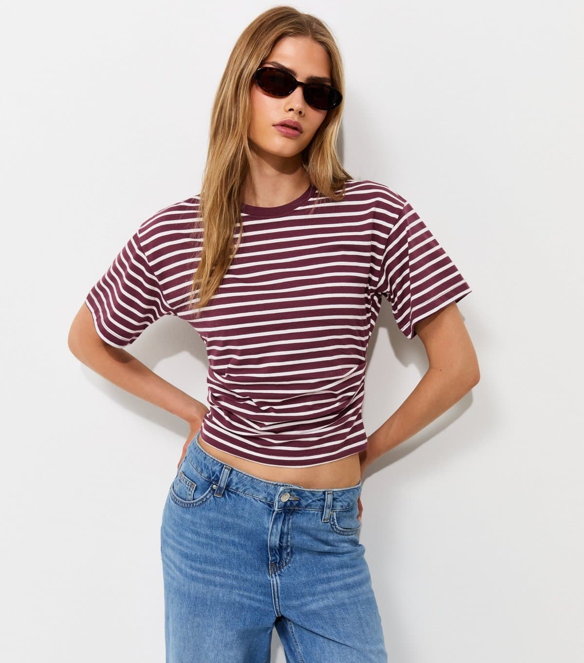 New Look Women's Red Striped Ruched Waist Crew Neck T-Shirt New Look