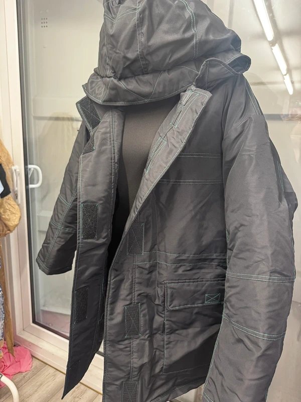 ASOS Design ASOS design black coat with green stitching - 1