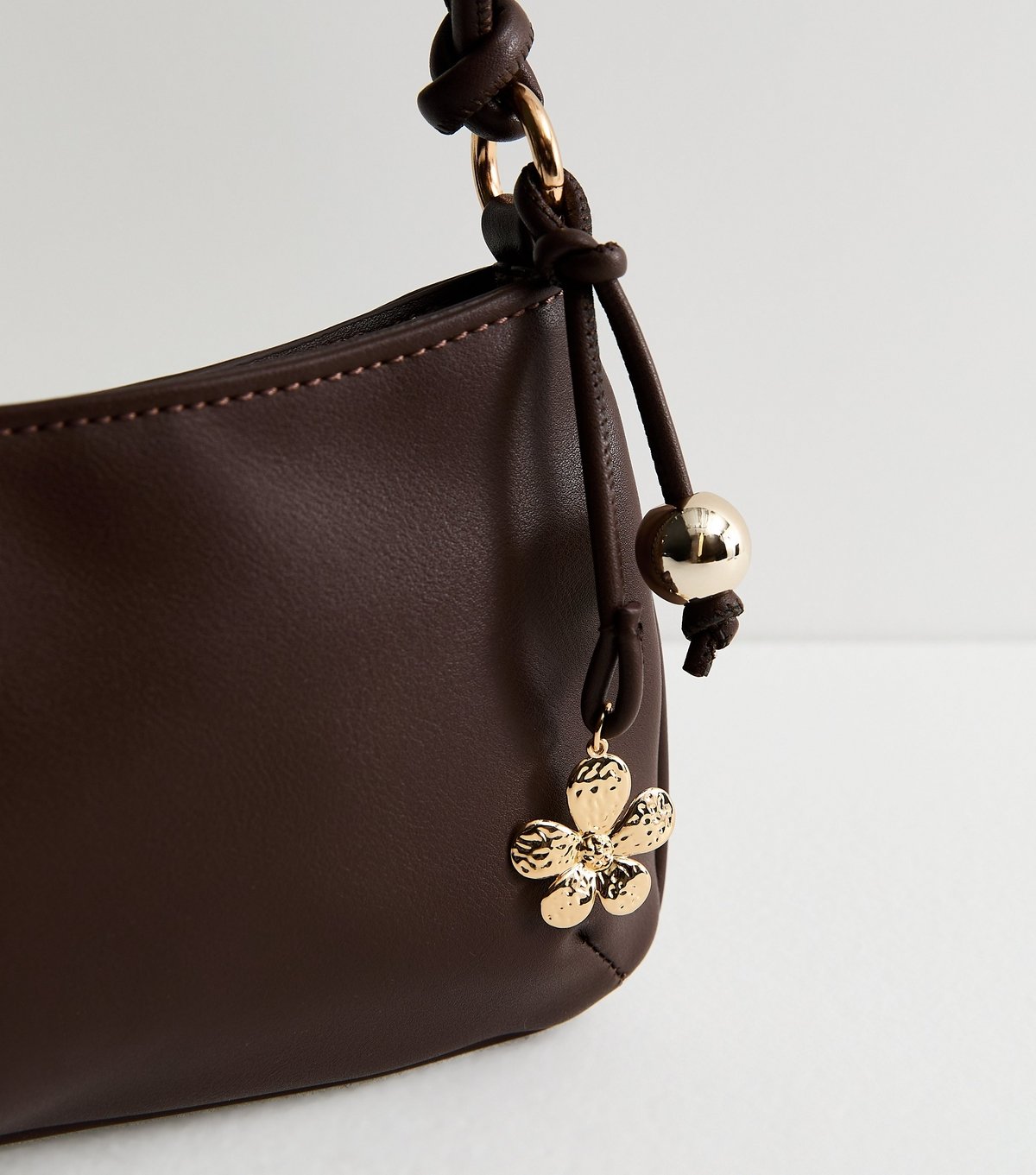 New Look Brown Faux Leather Flower Charm Shoulder Bag New Look - 3
