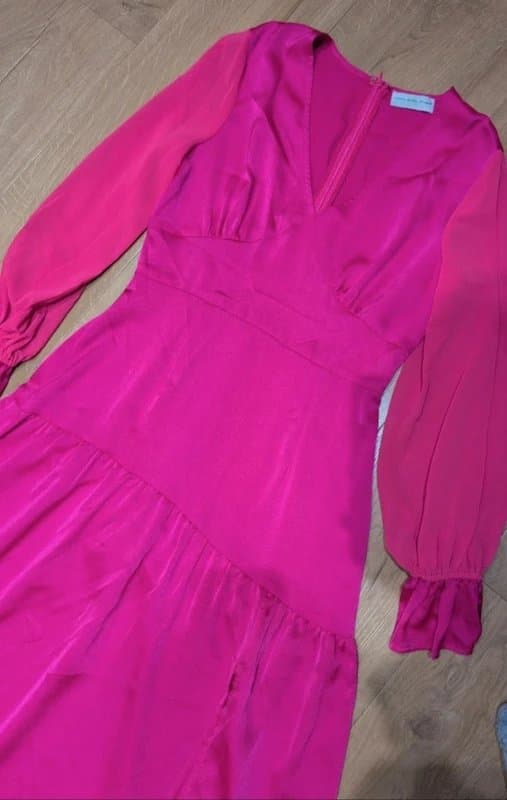 Never Fully Dressed Never Fully Dressed size 8 silky satin style fushia dress