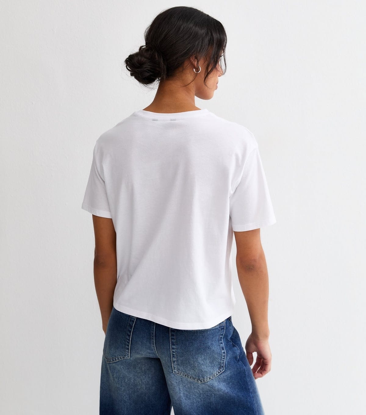 New Look Women's White Cotton Boxy Embroidered Fruit T-Shirt New Look - 4