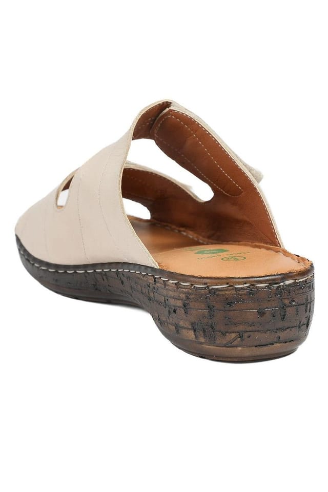 Pavers Pavers Women's Wide Fit Leather Adjustable Fastening Sandals in Beige - 3