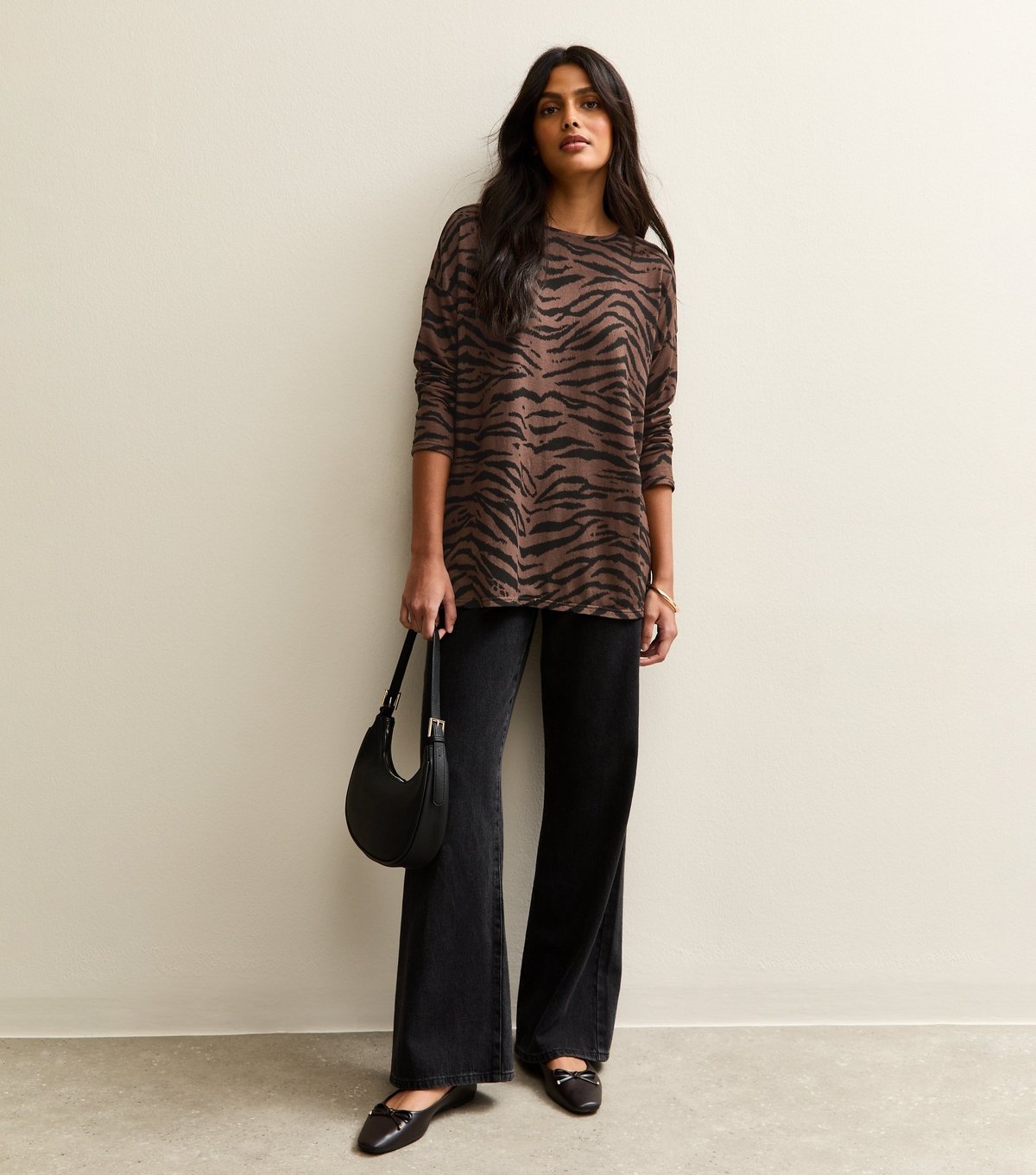 New Look Women's Brown Soft Touch Tiger Print Top New Look - 3
