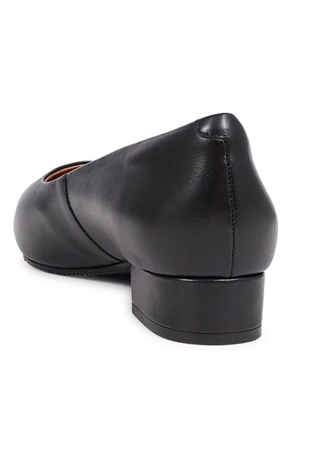 Jones Bootmaker Jones Bootmaker Women's Sunstone Wide Leather Court Shoes in Black - 3