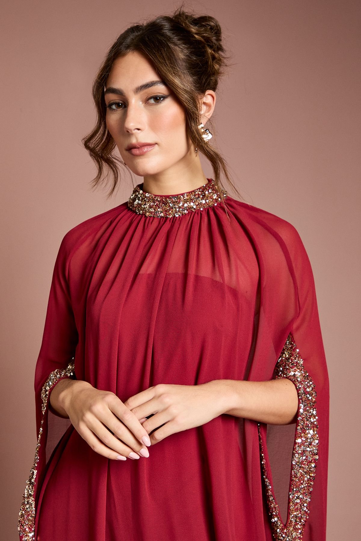 Coast Coast Women's Muse Chiffon Cape Dress in Wine - 4