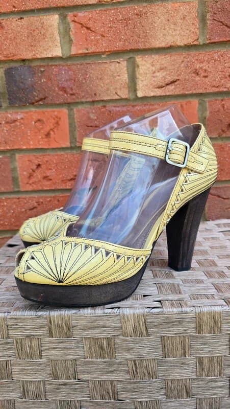 Topshop Topshop Butter Yellow Leather Peep Toe Platform Heels Wooden Block Heel Art Deco Brazil UK 5