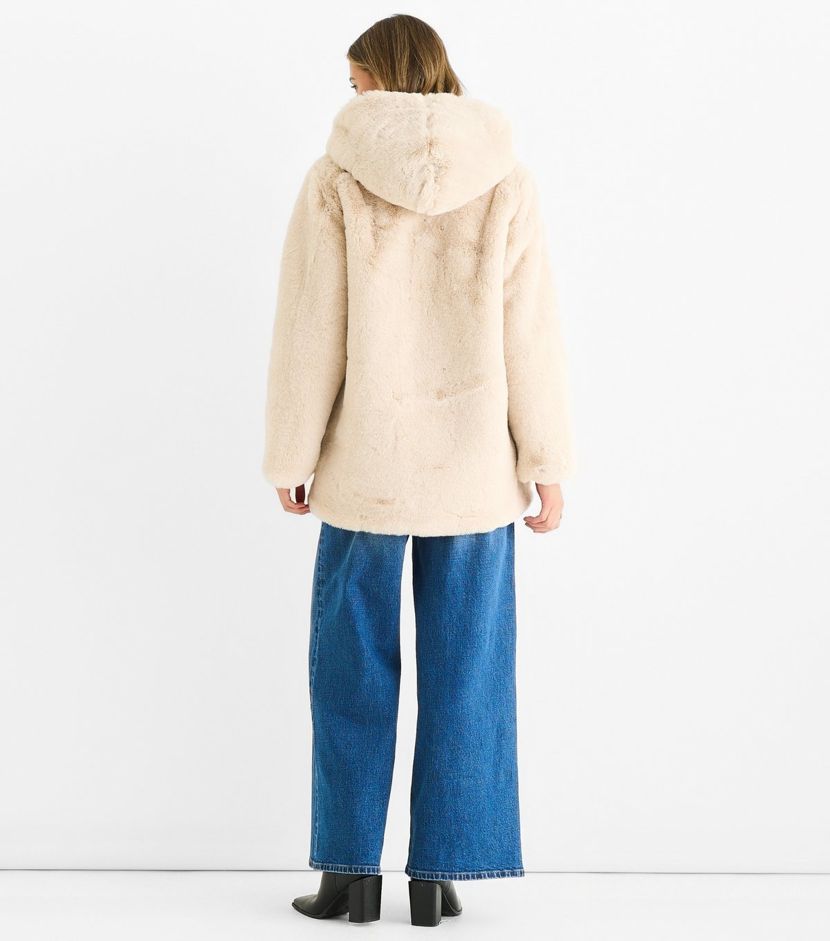 Gini London Women's Stone Faux Fur Hooded Jacket Gini London New Look - 4