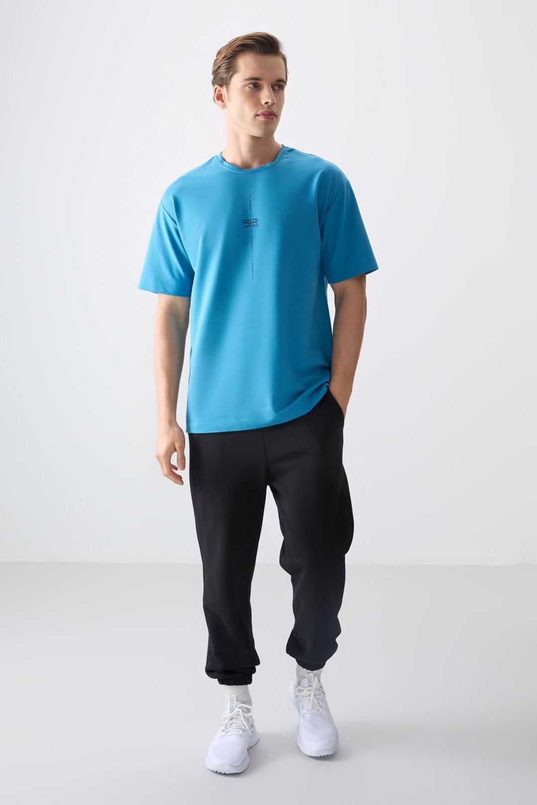 Tommy Life Tommy Life Men's Oversized Printed Crew Neck T-Shirt in Blue - 4