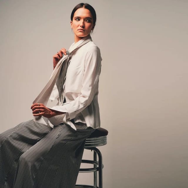 Out Of Sync Out Of Sync Women's Neck tie in Light Grey - 3