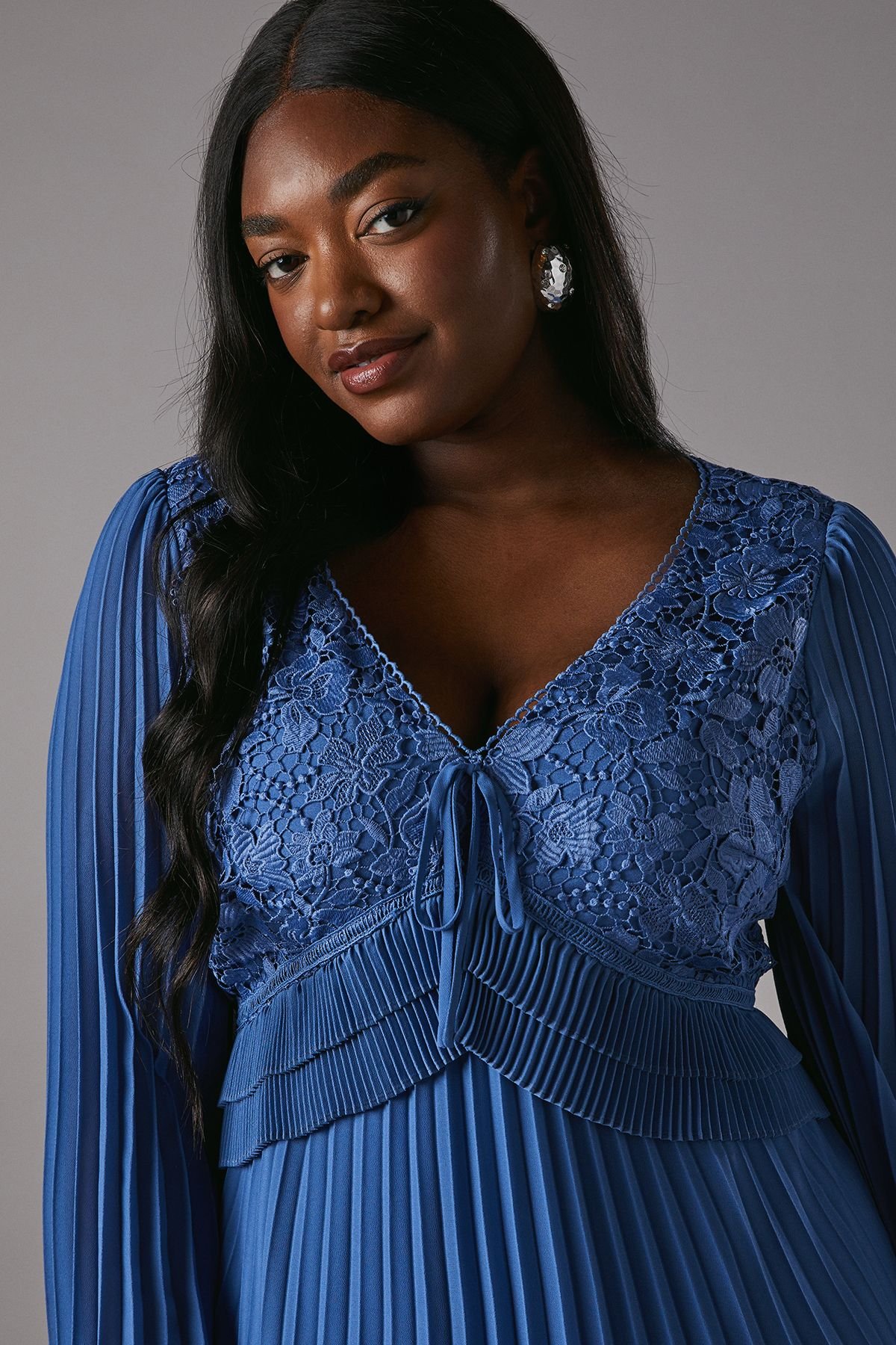 Coast Coast Women's Plus Lace Insert Long Sleeve Pleat Dress in Blue - 3