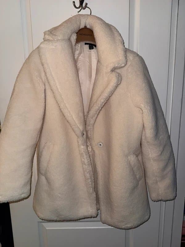 New Look White/cream Teddy jacket - excellent condition. Worn once!