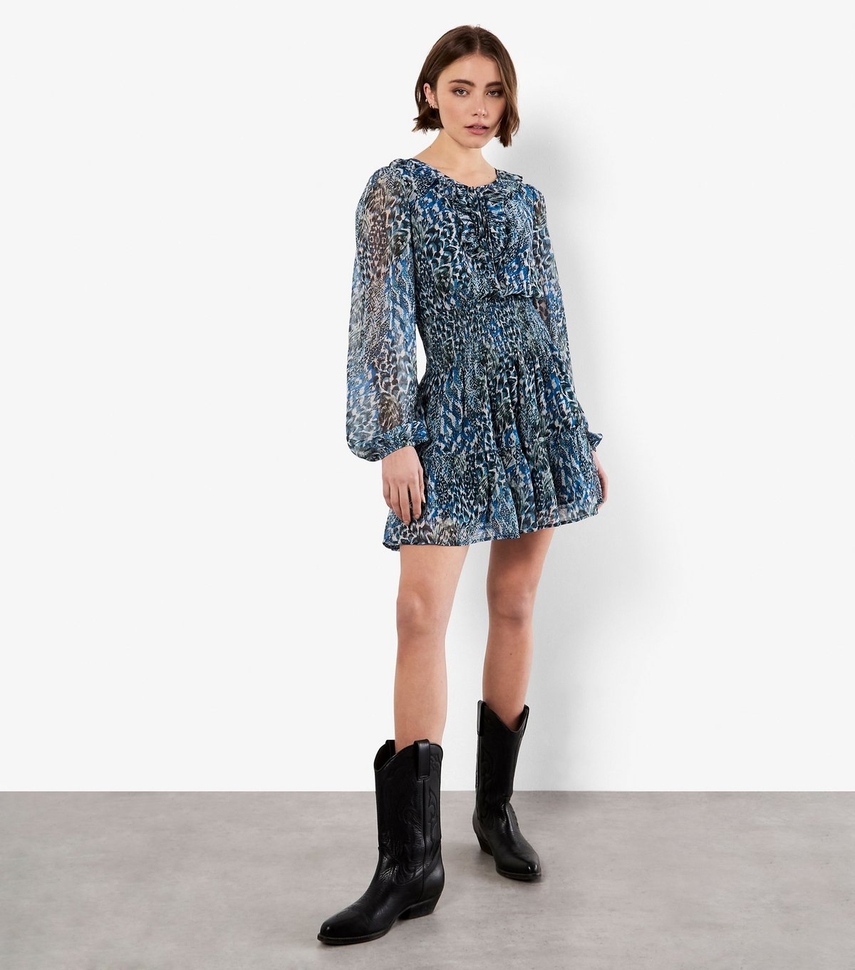 Apricot Women's Green Feather Print Chiffon Mini Dress Apricot New Look - 3