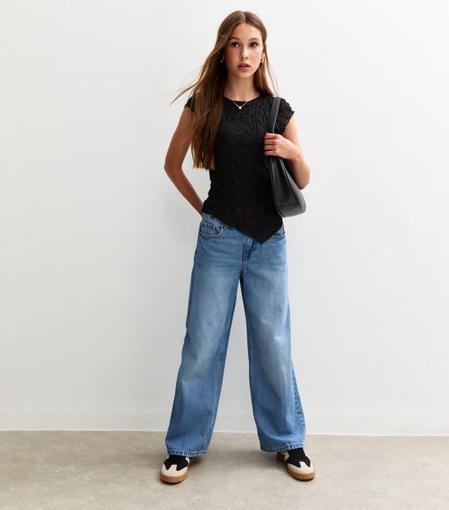 New Look Girls' Black Asymmetric Hem Lace Top New Look - 3