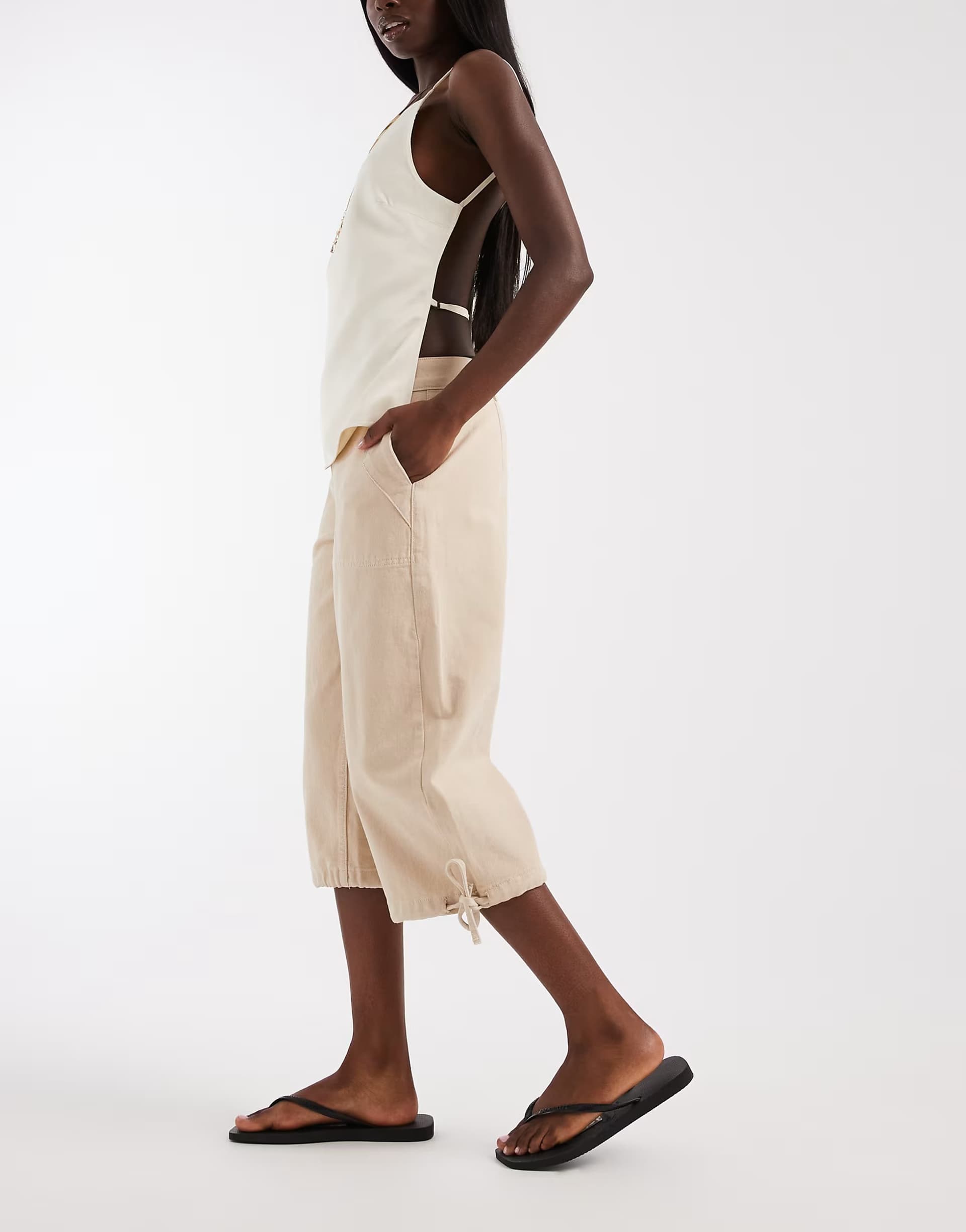 ASOS ASOS DESIGN cargo capris in