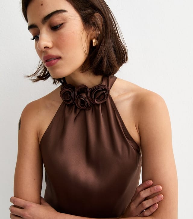 New Look Women's Brown Satin Floral Applique Halterneck Midi Dress New Look - 2