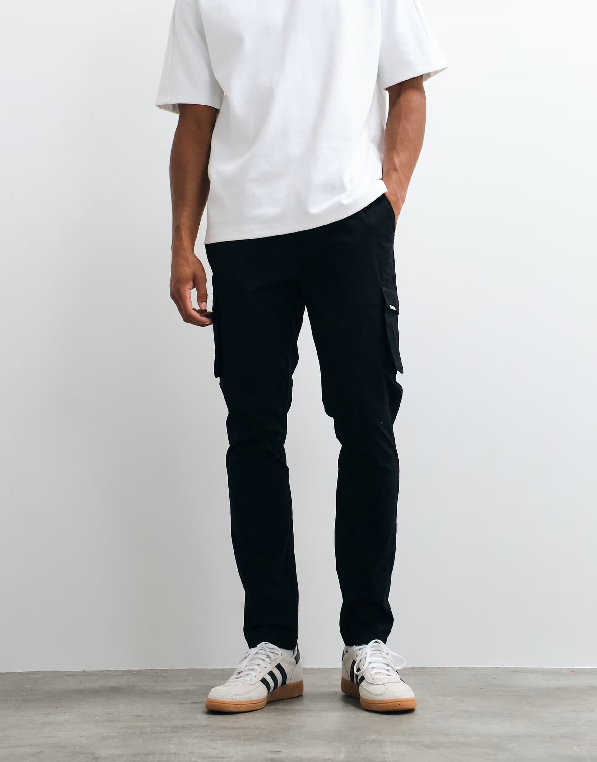 ASOS CAPO pull on elasticated waist cotton-rich cargo trousers in black