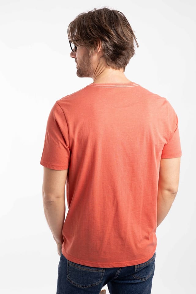 Weird Fish Weird Fish Men's Leaping Fish Front Print Graphic T-Shirt in Coral - 3