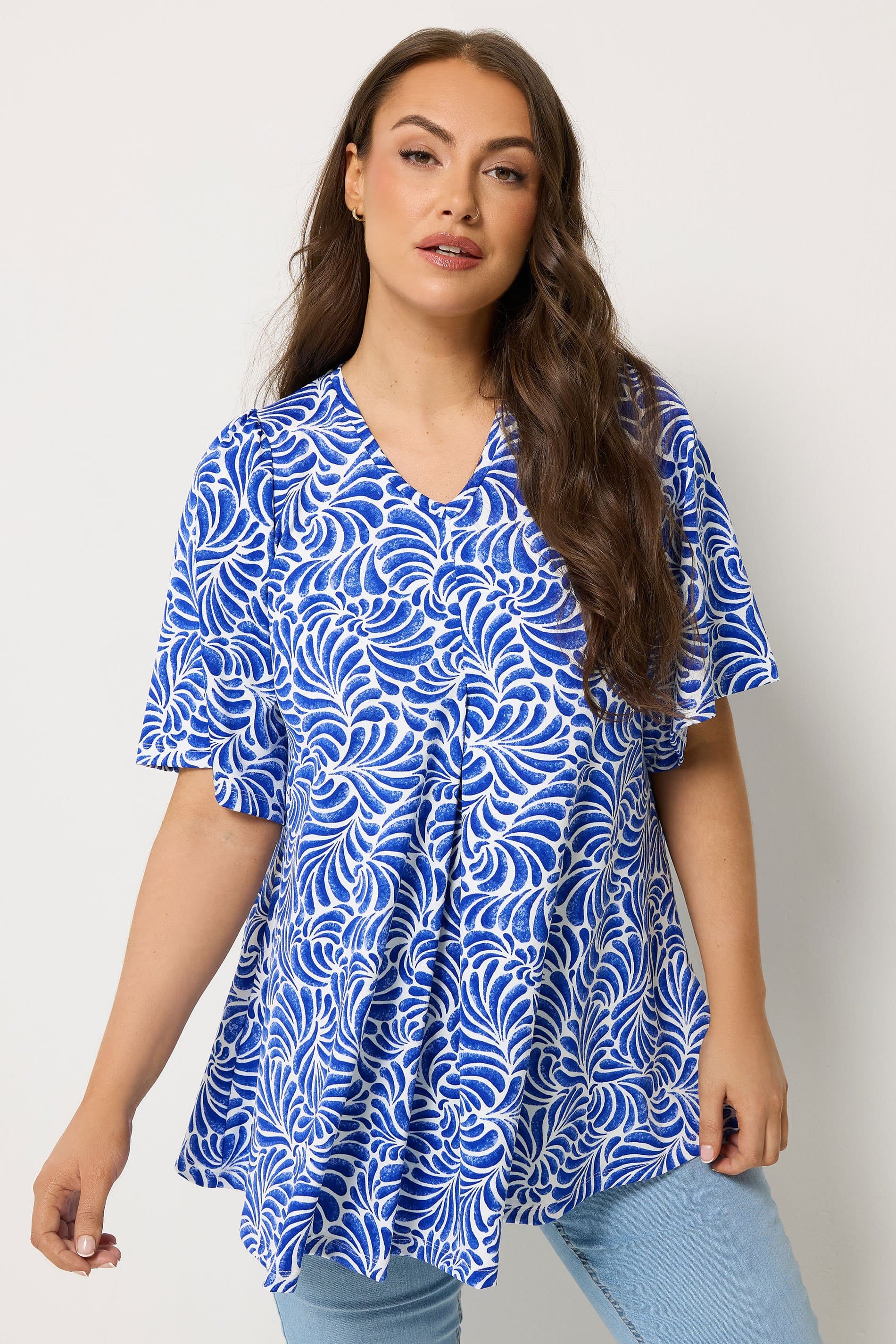 Yours Plus Size Blue Swirl Pleat Front Swing Top