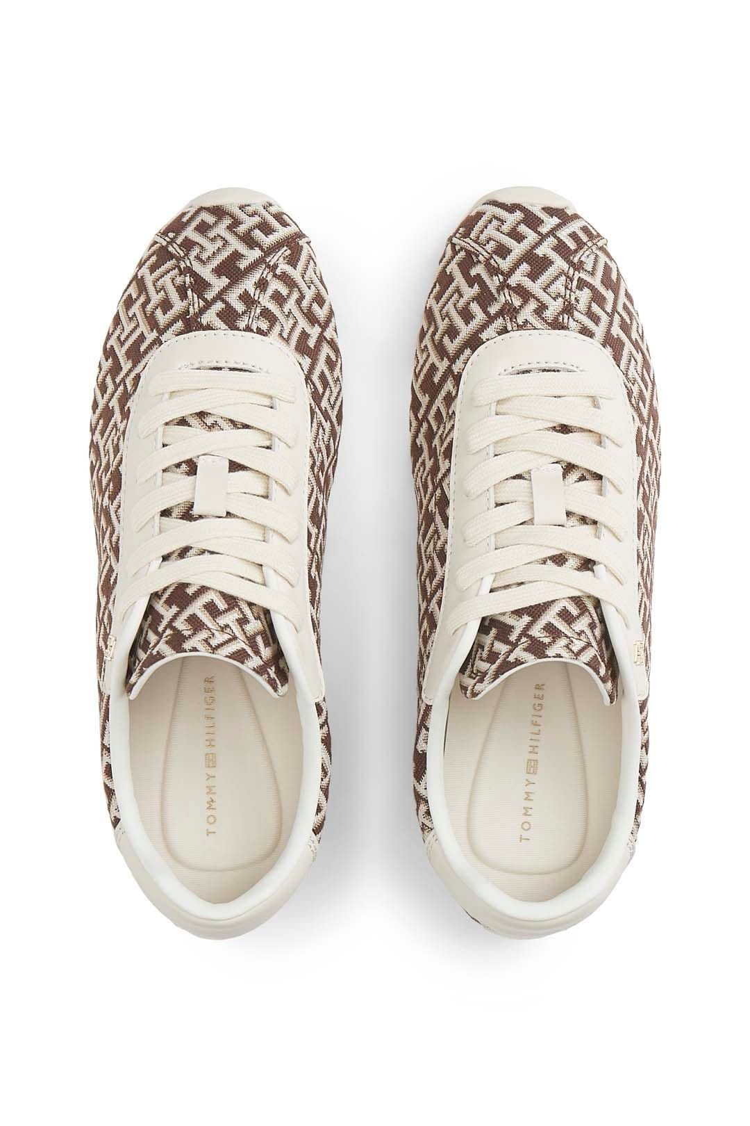 Tommy Hilfiger Tommy Hilfiger Women's Bella Monogram Sneaker Brown - 4
