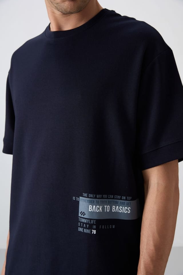 Tommy Life Tommy Life Men's Oversized Cotton-Blend Crew Neck T-Shirt in Navy - 3