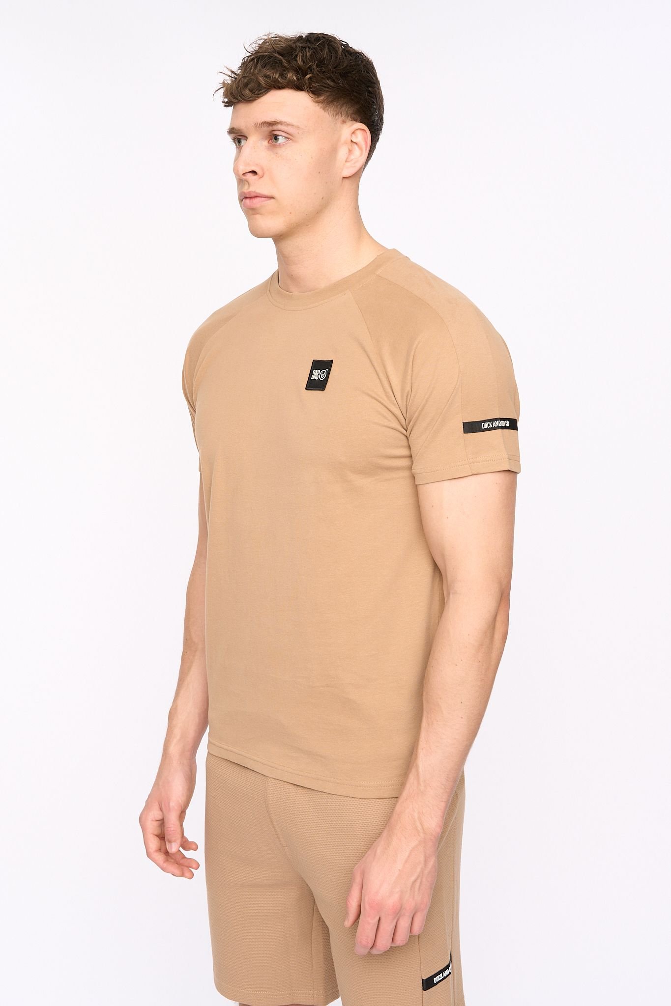Duck and Cover Duck and Cover Men's Topfield Modern Crew Neck T-Shirt with Raglan Sleeves in Light Sand - 2