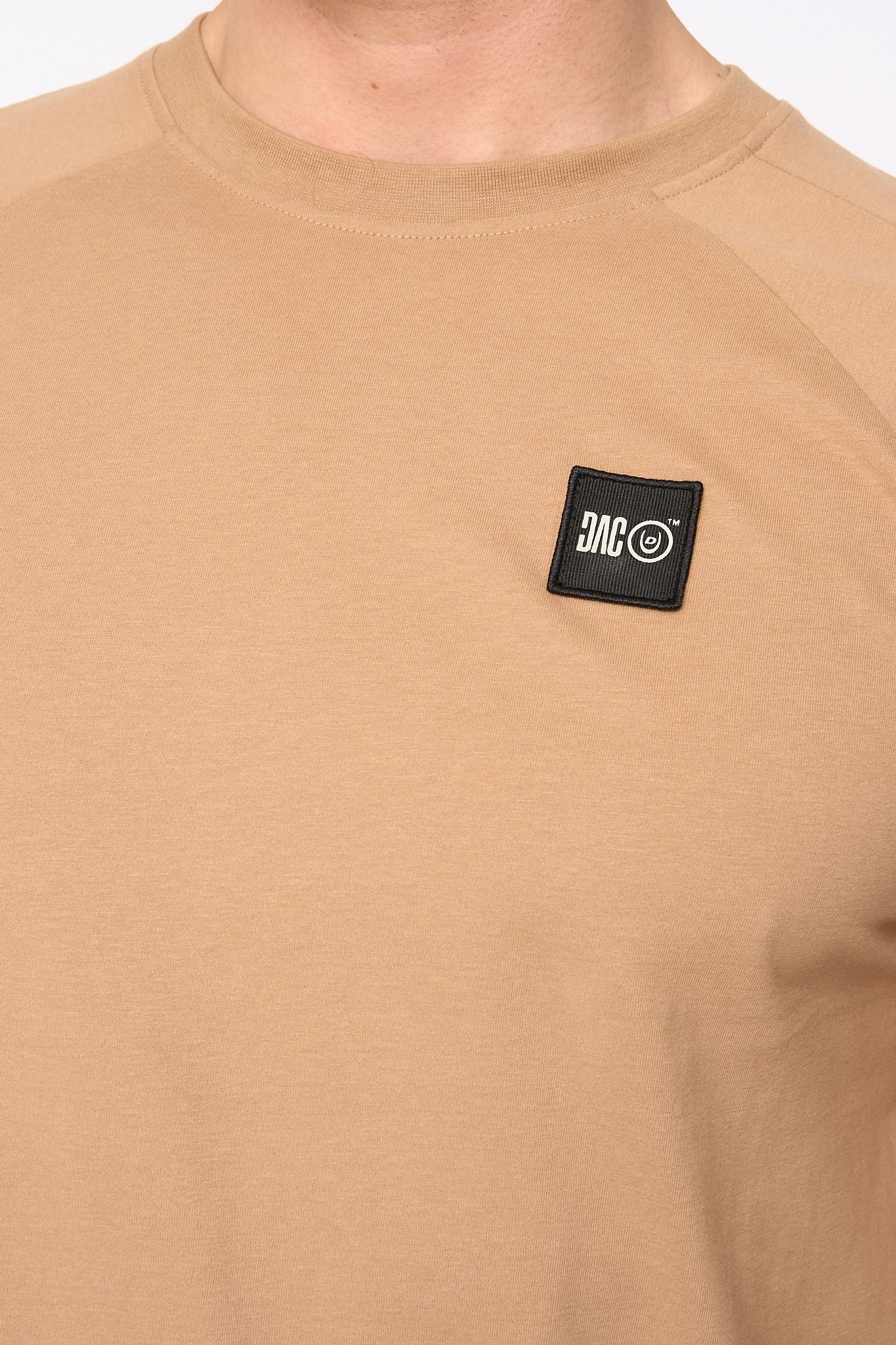 Duck and Cover Duck and Cover Men's Topfield Modern Crew Neck T-Shirt with Raglan Sleeves in Light Sand - 4