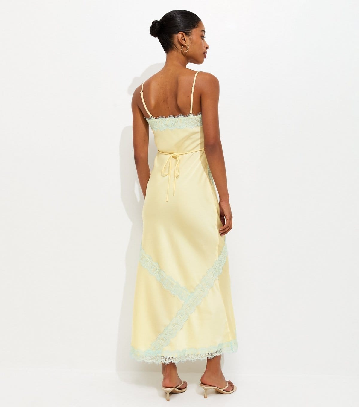 New Look Women's Yellow Contrast Lace Midi Dress New Look - 4