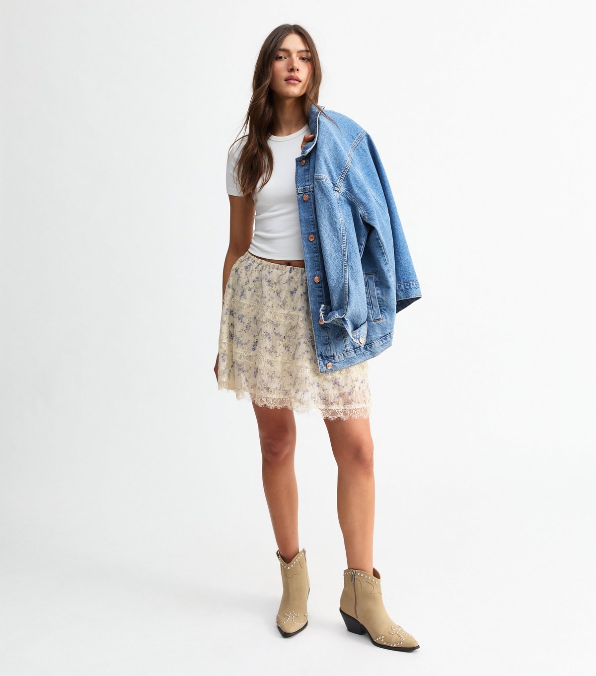 New Look Women's Cream Floral Print Lace Trimmed Mini Skirt New Look - 3