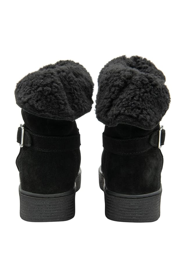 Ravel Ravel Women's 'Burley' Suede Flat Ankle Boots in Black - 3