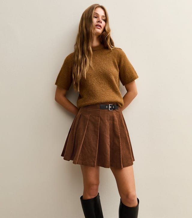 New Look Women's Brown Corduroy Pleated Buckle Mini Skirt New Look - 2