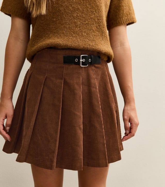 New Look Women's Brown Corduroy Pleated Buckle Mini Skirt New Look - 3
