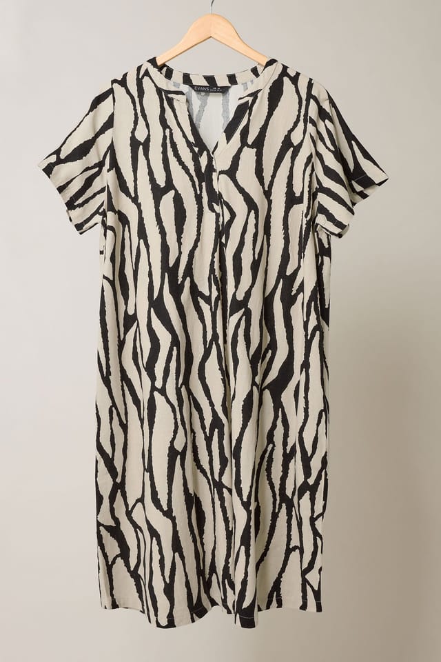 Evans Evans Women's Abstract Premium Linen Dress in Natural - 2